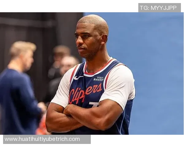 连续三场未上场卢指导谈保罗出场安排表示他早有预期并得到理解 连续三场未上场卢指导谈保罗出场安排表示他早有预期并得到理解