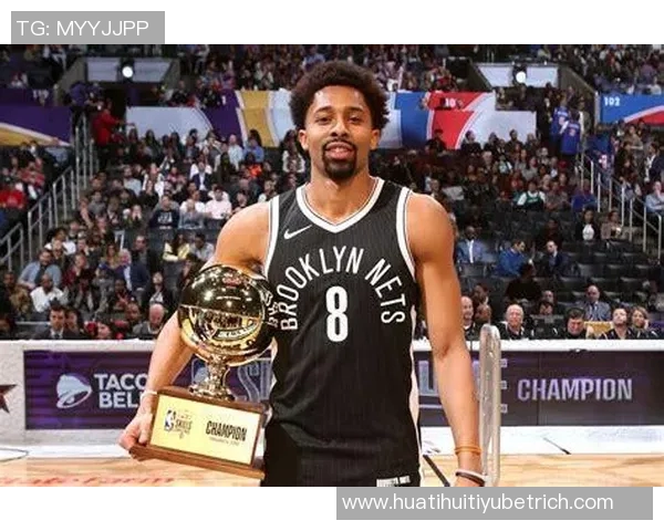 库里谈进攻角色变化斯潘塞主控让我更专注无球跑动创造空间 库里谈进攻角色变化斯潘塞主控让我更专注无球跑动创造空间