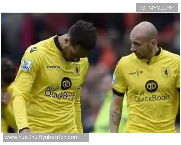 舍伍德指出戈麦斯抬脚过高应被红牌罚下前英超裁判对此表示认同 舍伍德指出戈麦斯抬脚过高应被红牌罚下前英超裁判对此表示认同